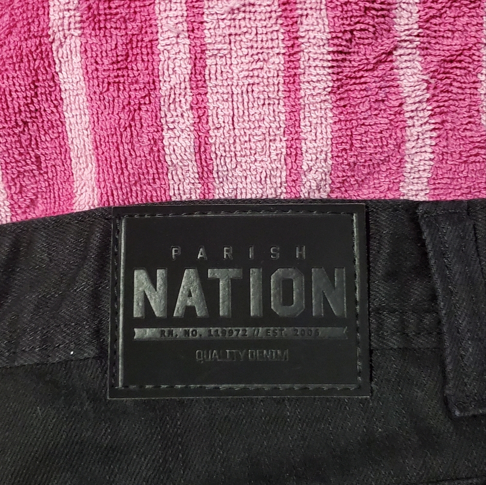 Shorts - Picture 5 of 5